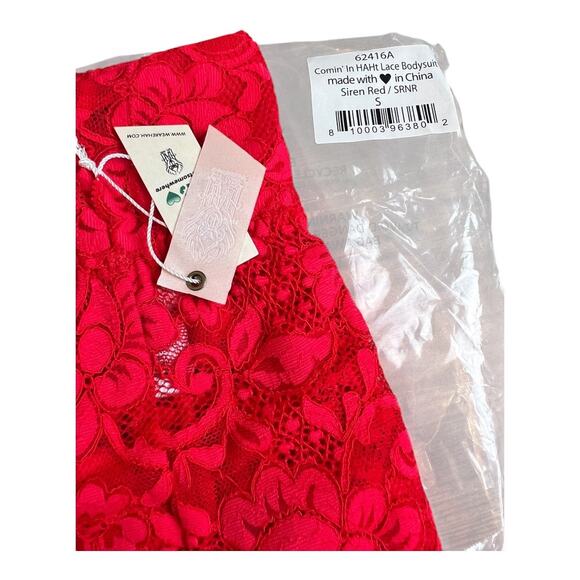 We are HAH / Free People NWT Comin' In HAHt Bodysuit Siren Red S Lace Coquette - Picture 2 of 9